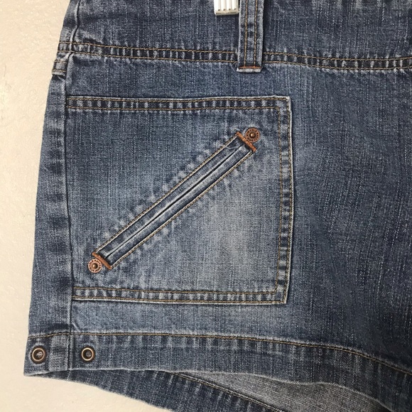 Old navy short size 12 - Picture 2 of 5